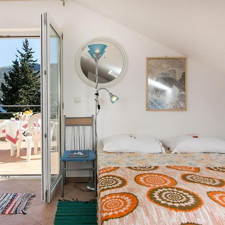 Apartments Marija - 50M From Beach Zaton  Exterior photo