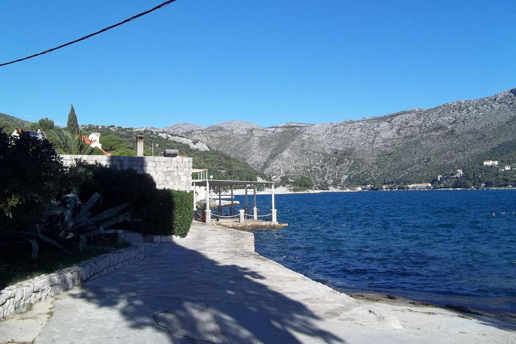 Apartments Marija - 50M From Beach Zaton  Exterior photo